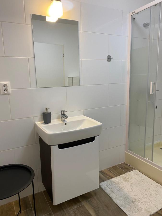 W28 / Beethoven Room Piest'any Eksteriør bilde