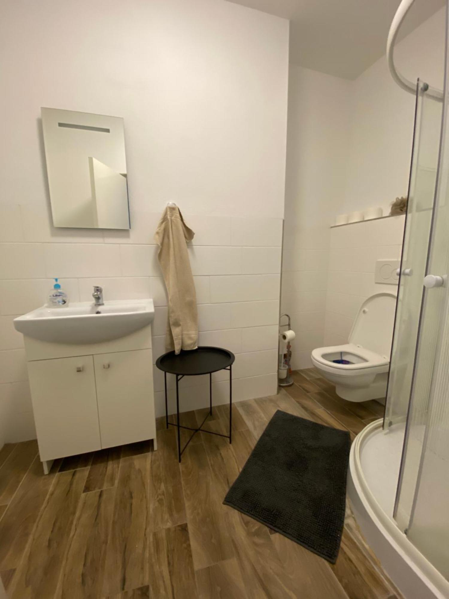 W28 / Beethoven Room Piest'any Eksteriør bilde