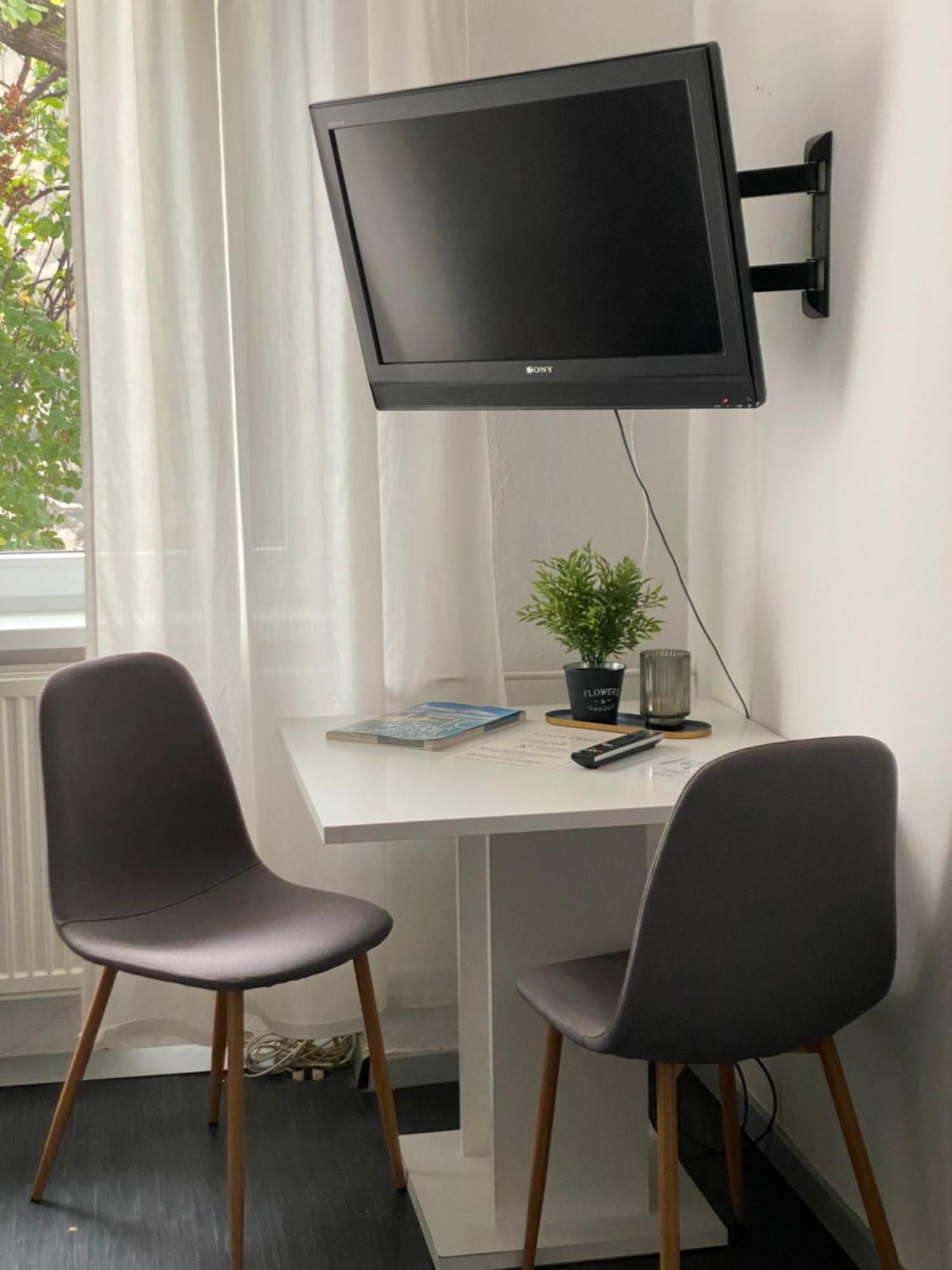 W28 / Beethoven Room Piest'any Eksteriør bilde